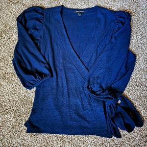 BR Wrap blouse